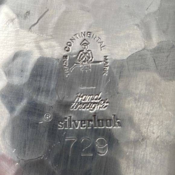 Vintage Aluminum Server - Picture 7 of 7